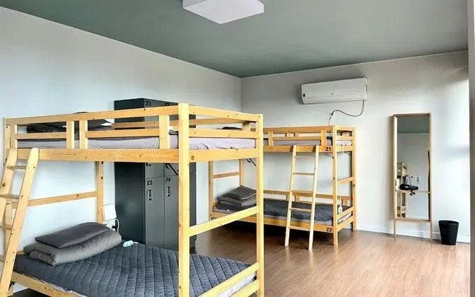 Oda (Ghetto 6-person dormitory-male (one p)