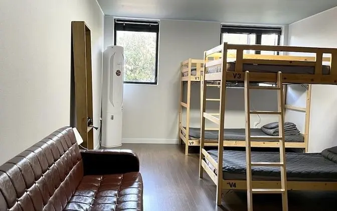 Oda (Ghetto 6-person dormitory-male (one p)