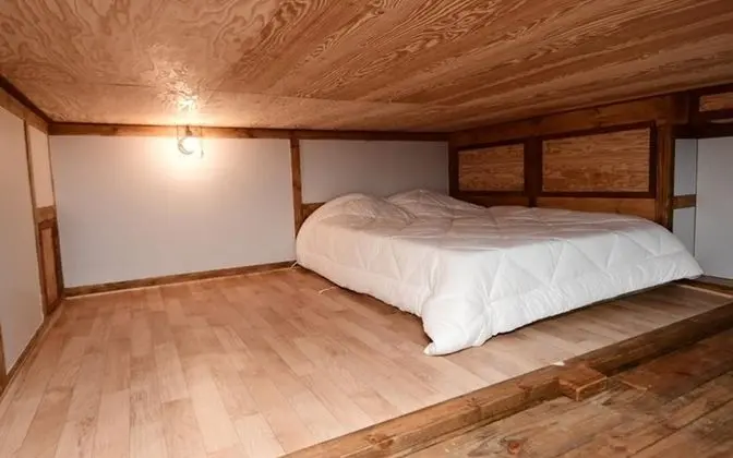 Oda (302 room)