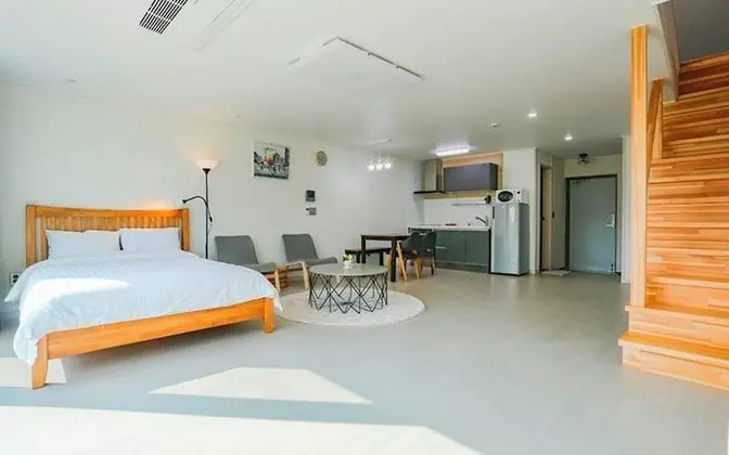 Oda (Room 102 (Double and Bed Room))
