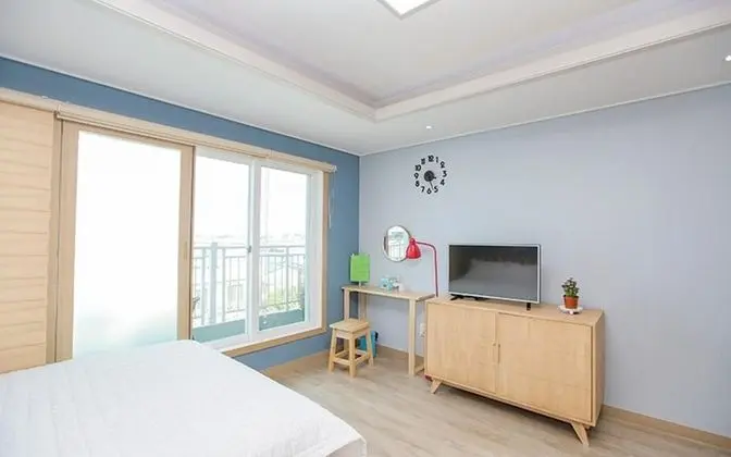 Oda (Room 201 (Ocean View))