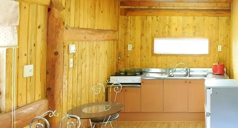 Tek Büyük Yataklı Oda (Wood House 10 PY)