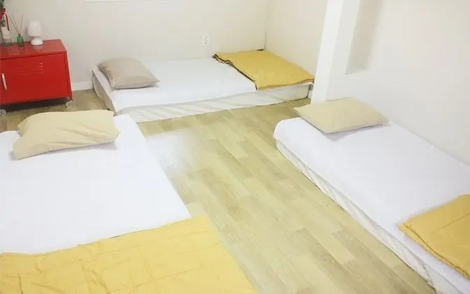 Oda (3 Guests Room)
