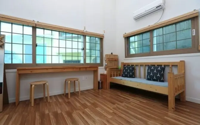 Oda (Coupleroom1)