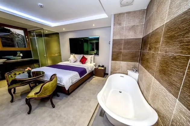 Oda (Deluxe Room)