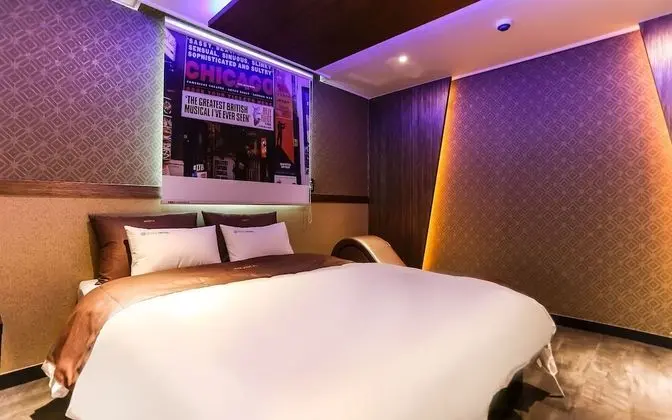 Oda (Deluxe room (drive in - 1 room for 1 )