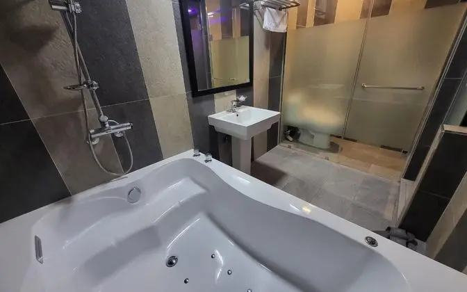 Oda (Deluxe room (drive in - 1 room for 1 )