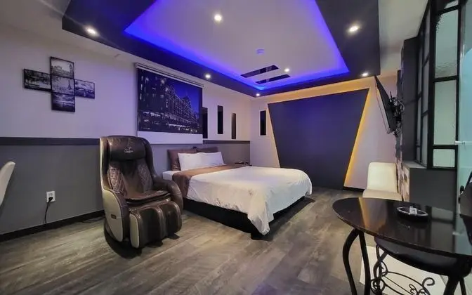 Oda (Deluxe room (drive in - 1 room for 1 )