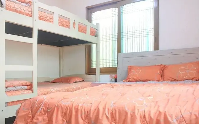 Oda (4 Female Dormitory)
