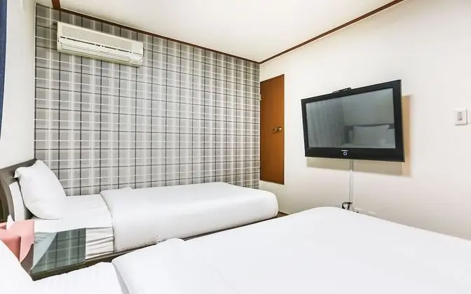 Oda (Twin Room)