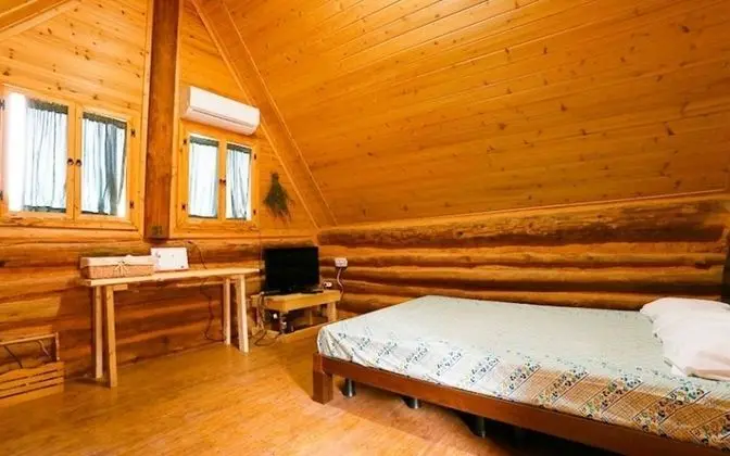 Oda (Log Annex)