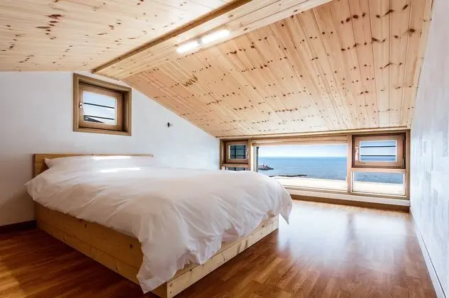 23 PY Room