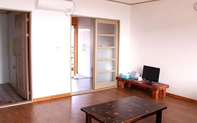 Oda (49 Ondol Room)