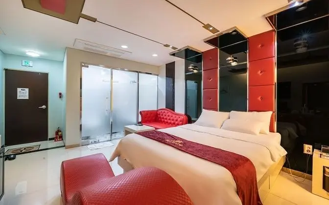 Oda (Standard room (Netflix Available))