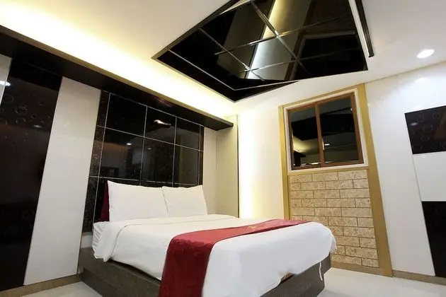 Oda (Standard room (Netflix Available))