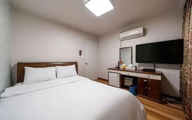 Oda (Standard Room)