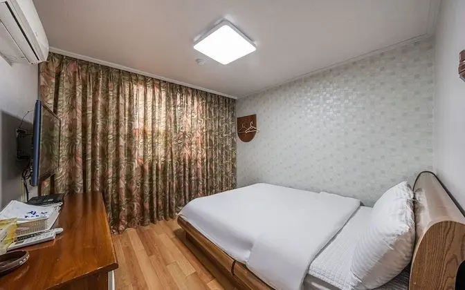 Oda (Standard Room)