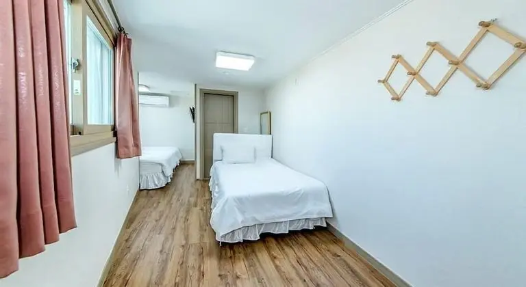 Deluxe Üç Kişilik Oda
