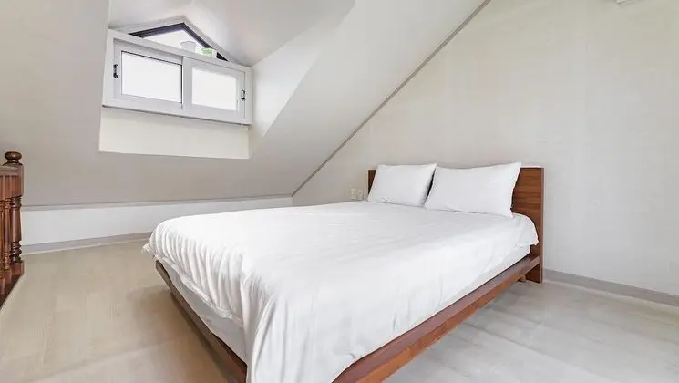 Basic Oda, 1 Yatak Odası (Couple room (Random / Ocean View))