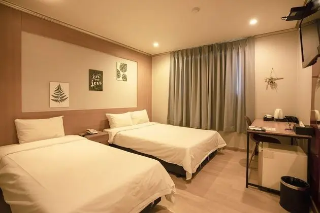 Deluxe İki Ayrı Yataklı Oda