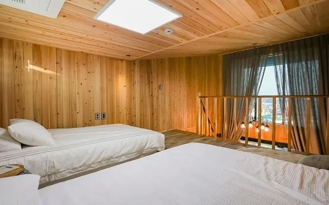 Oda (Room 301 Duplex (Ocean View Bed Room))