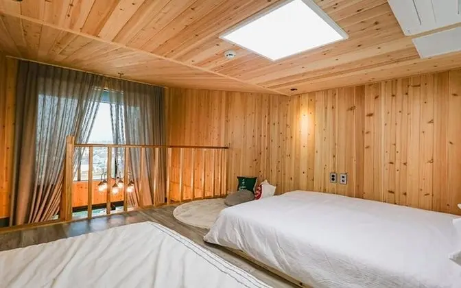 Oda (Room 301 Duplex (Ocean View Bed Room))
