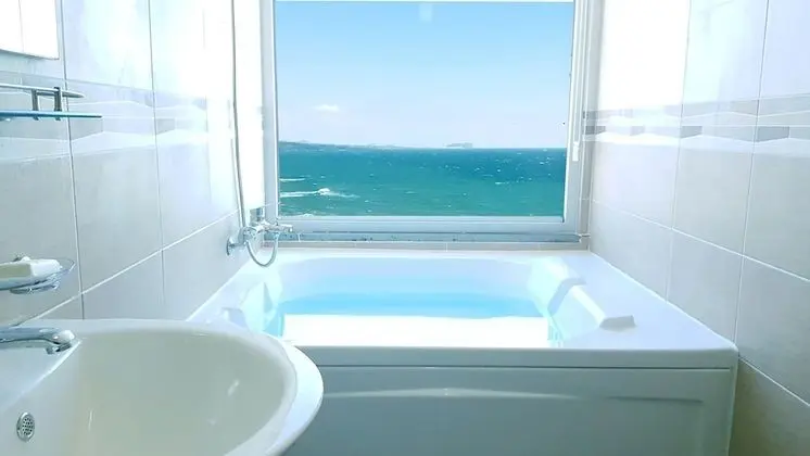 Panoramic Ev, 4 Yatak Odası, Sigara İçilmez, Deniz Manzaralı (Suite)