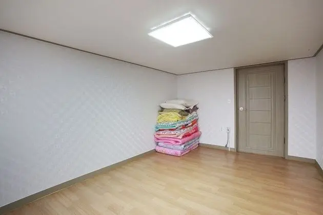 Oda (Pension Room for 6 People)