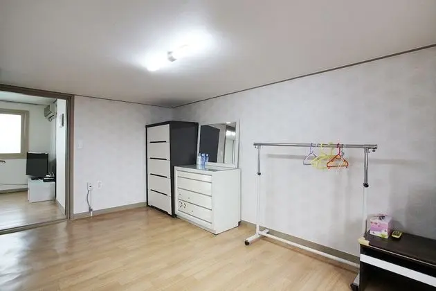 Oda (Pension Room for 6 People)