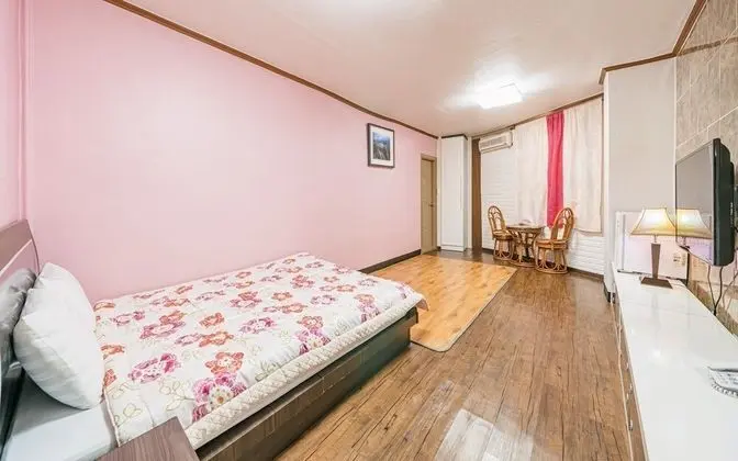 Oda (Suite room (for 3 people))