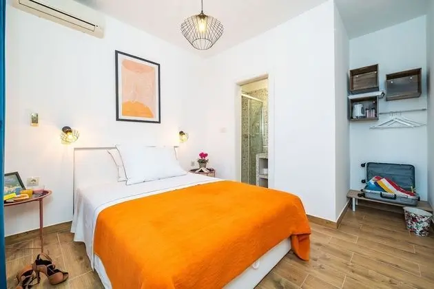 Basic Oda, Bahçe Manzaralı