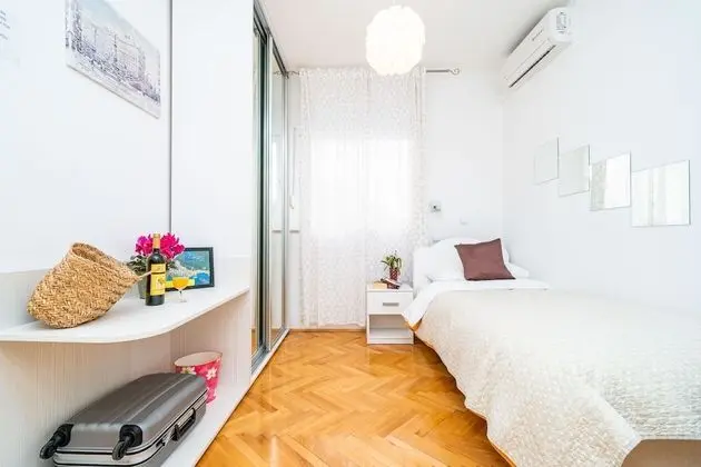 Tek Kişilik Oda (with Shared Kitchen)