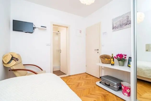 Tek Kişilik Oda (with Shared Kitchen)