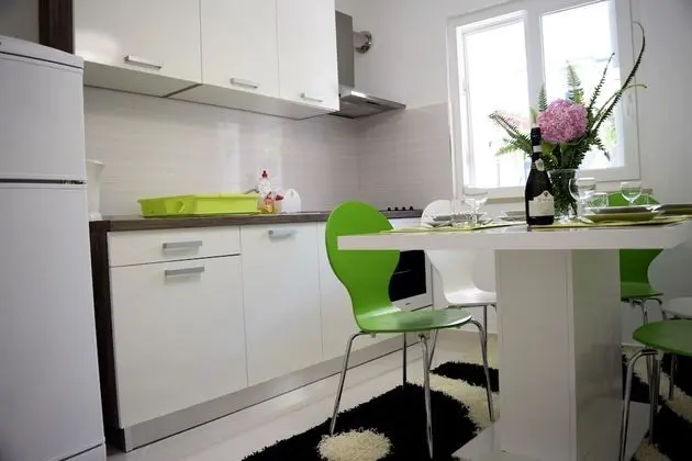 Tek Kişilik Oda (with Shared Kitchen)