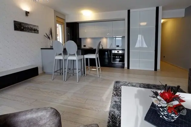 Apart Daire, 2 Yatak Odası, Deniz Manzaralı