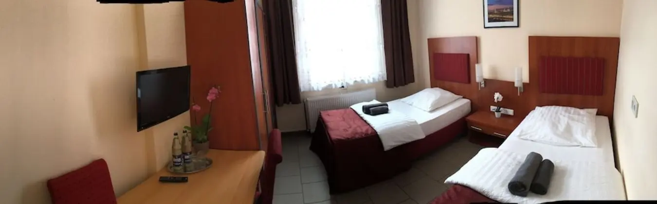 İki Ayrı Yataklı Oda
