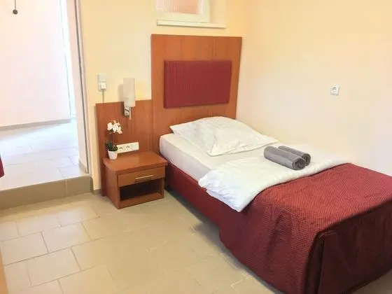 Ortak Ranzalı Oda, Karma Ranzalı Oda (4 beds)