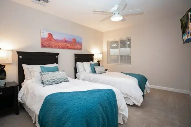 Ev (6 Bedrooms)