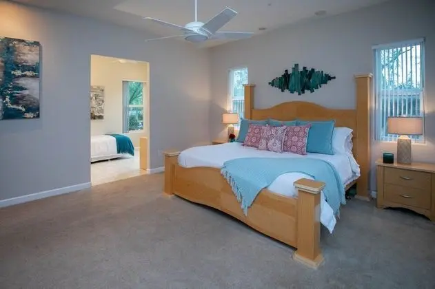 Ev (6 Bedrooms)