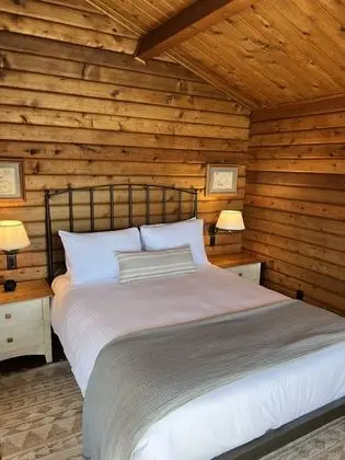 Boat House Room