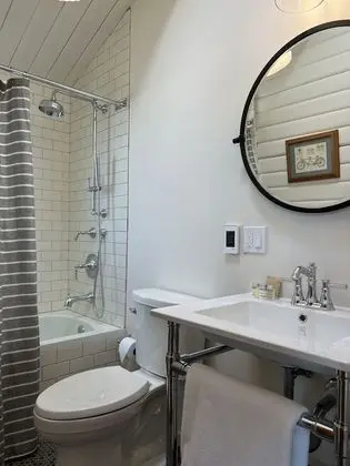 Boat House Room