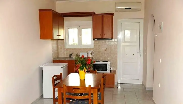 Family Apart Daire, 1 Yatak Odası, Balkon, Havuz Manzaralı