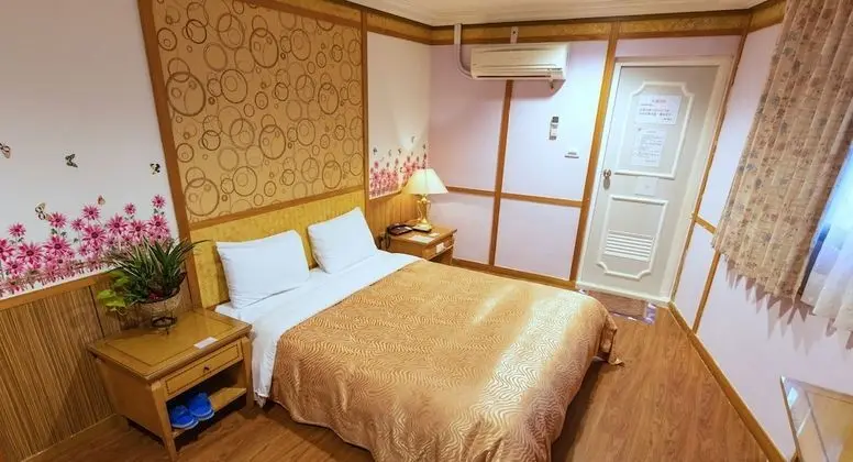 Economy Tek Büyük Yataklı Oda (無電梯)
