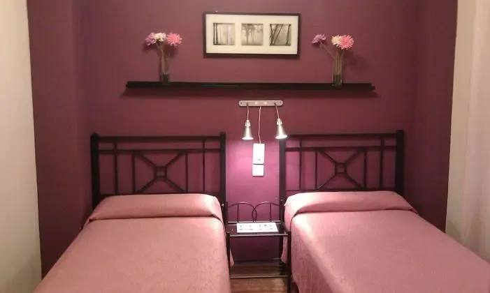 Comfort Tek Büyük Yataklı Oda (Parking)