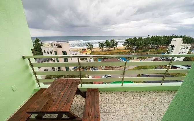 Oda (Suite Twin (Twin / Non-Smoking))