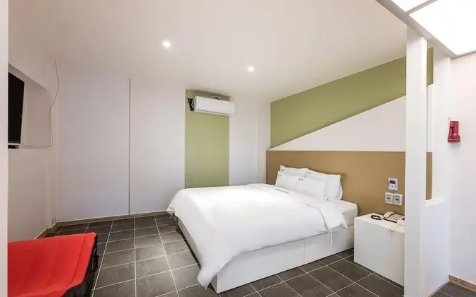 Oda (Semi-Special Room)