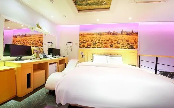 Oda (Duplex Special Room Twin (Netflix Ava)