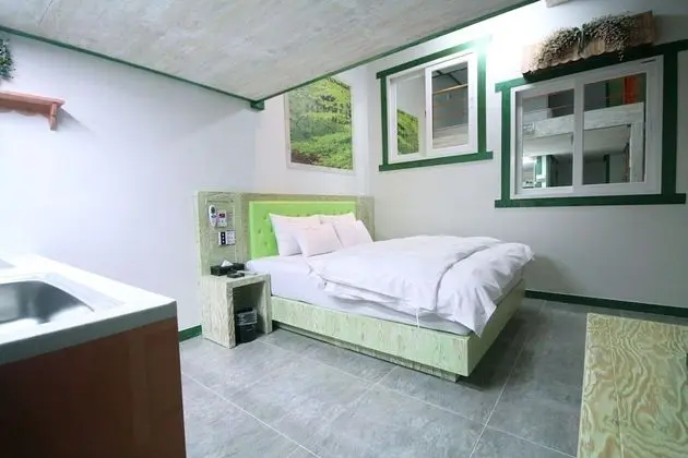 Oda (Pension Type Duplex (Netflix Availabl)