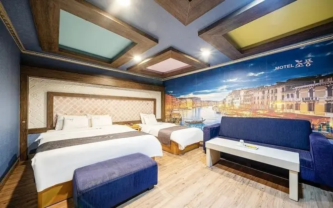 Oda (Deluxe room (Netflix available))