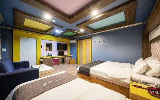 Oda (Deluxe room (Netflix available))